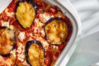 Λαζάνια με θερινά λαχανικά και πλούσια σάλτσα τυριών