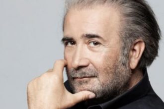 Λάκης Λαζόπουλος: Η Αγγλία έφυγε. Εμείς;