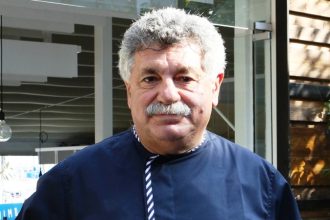 Λαζάρου για Αλεξιάδου: Δεν είναι παρήγορο για έναν άνθρωπο που έχει αφήσει τη δική του ιστορία να φεύγει με λίγο κόσμο