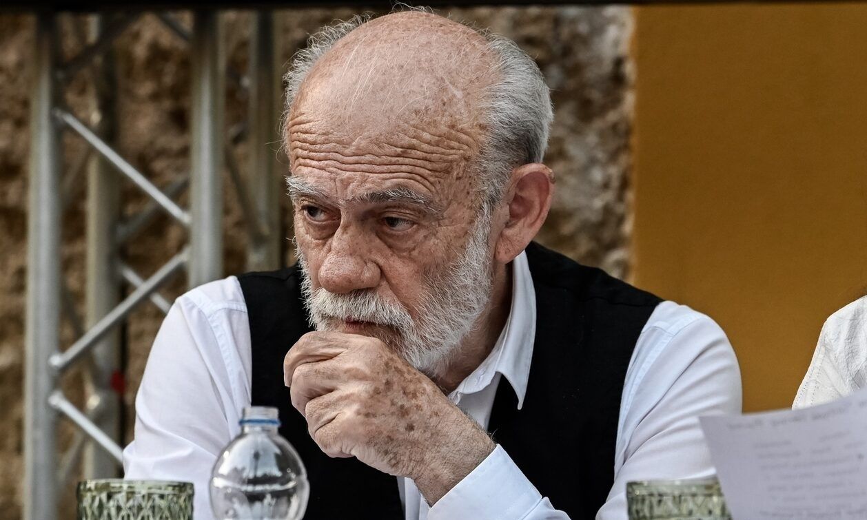 Κώστας Χαρδαβέλλας: «Ο χάρος ανακάλεσε τον πιο νέο από εμάς» - Τι είπε ο Γιώργος Λιάνης