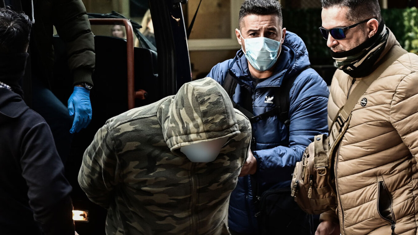 Προφυλακιστέοι οι 10 κατηγορούμενοι, με εμπλοκή δύο Λιμενικών, για το κύκλωμα ναρκωτικών - Μία σύλληψη είχε γίνει από την Ασφάλεια Πατρών