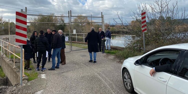 Πήγαν για τον Αγιασμό των υδάτων στη Στράτο Αγρινίου αλλά… έφαγαν πόρτα από τη ΔΕΗ