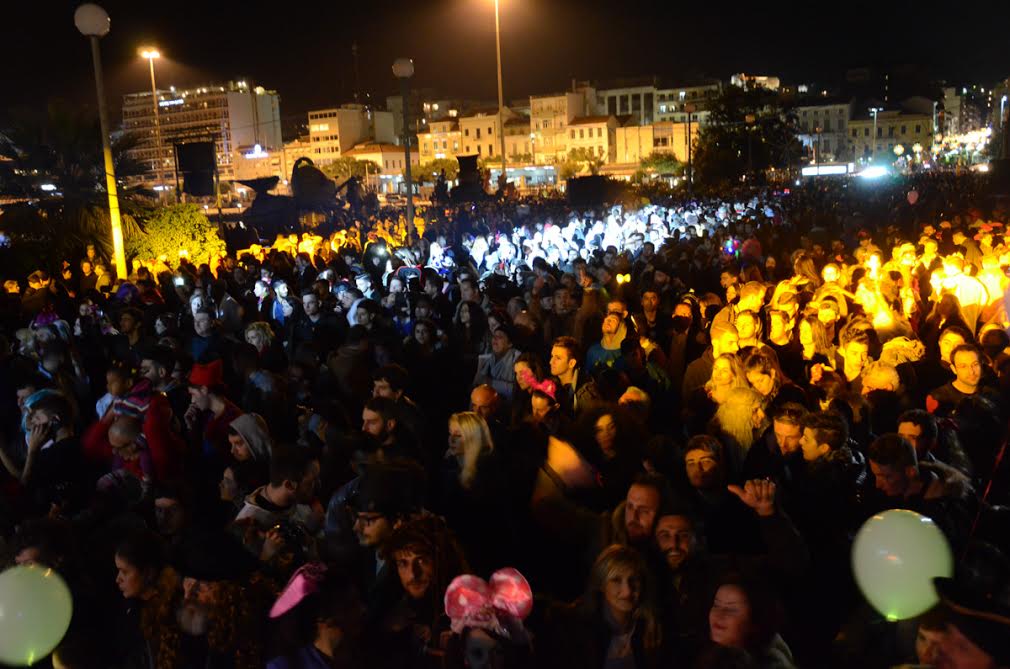 Το Καρναβάλι ο θησαυρός της Πάτρας - Τα μηνύματα του δημάρχου Κώστα Πελετίδη στην τελετή λήξης - ΔΕΙΤΕ ΠΟΛΛΕΣ ΦΩΤΟΓΡΑΦΙΕΣ ΚΑΙ ΒΙΝΤΕΟ