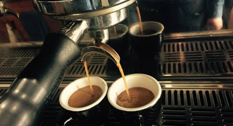 Παγκόσμια Ημέρα Καφέ σήμερα – 3 με 4 φλιτζάνια την ημέρα μπορούν να οδηγήσουν σε απώλεια βάρους