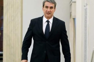 Θετικός στον κορωνοϊό ο Ανδρέας Λοβέρδος