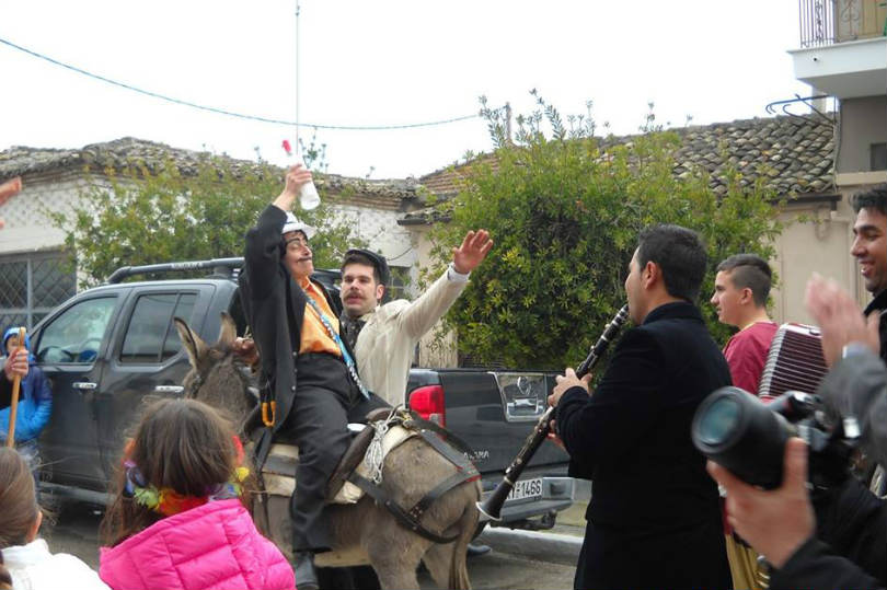 Γαϊδουρόγαμος σήμερα Σάββατο στα Λουσικά