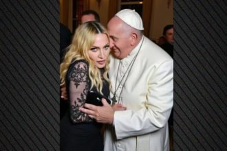 Προκλητική η Μαντόνα: Ανέβασε φωτογραφίες Τεχνητής Νοημοσύνης με την ίδια και τον Πάπα σε τρυφερά τετ-α-τετ