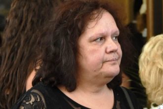 Στο νοσοκομείο η Μαίρη Μπάρκουλη: Μπροστά στον Θεό είμαστε τίποτα, γράφει σε ανάρτησή της