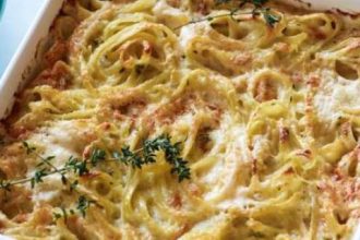 Μακαρόνια στο φούρνο με τυριά