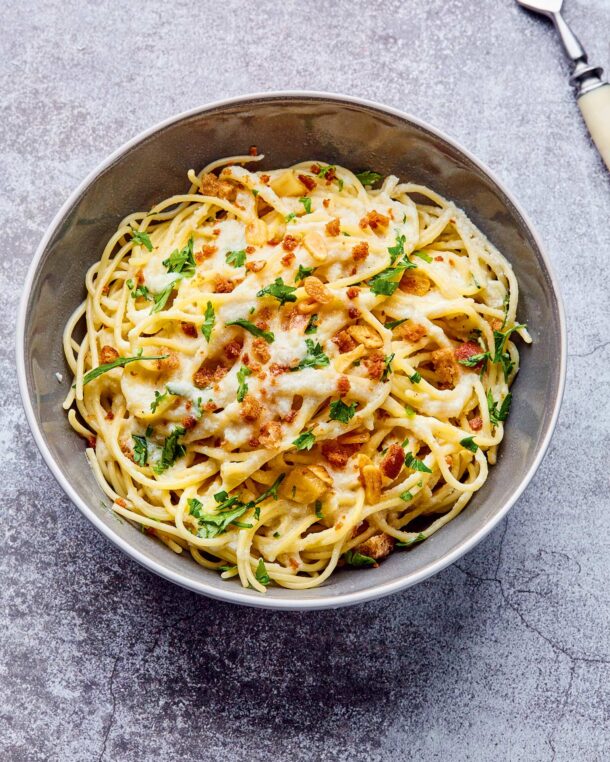 Μακαρονάδα με κρέμα κουνουπίδι