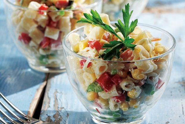 Πεντανόστιμη μακαρονοσαλάτα