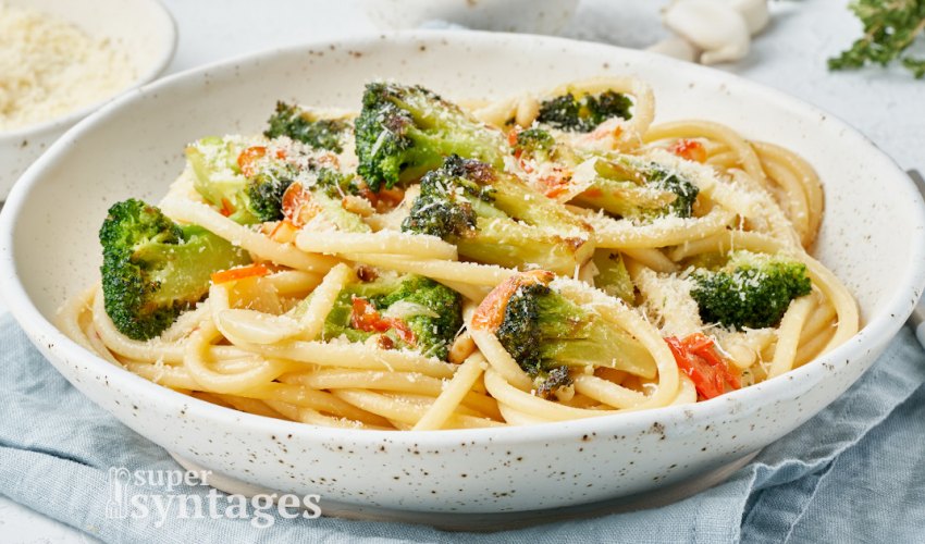 Τα πιο γευστικά μακαρόνια bucatini με μπρόκολο