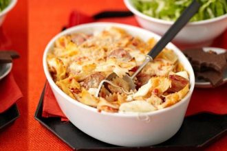 Μακαρόνια ογκρατέν με φέτα