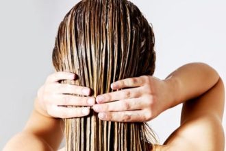 3 tips για λαμπερά μαλλιά την άνοιξη