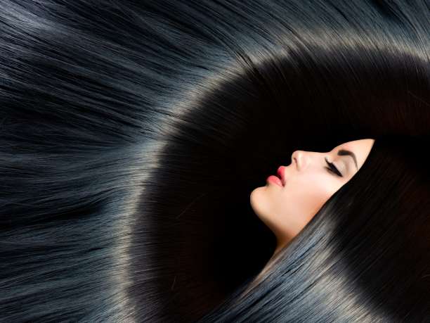 Μηλόξυδο: Τα οφέλη του στα μαλλιά και πώς θα το χρησιμοποιήσεις