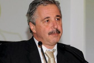 4 χρόνια στο πουθενά οι Υδρογονάνθρακες