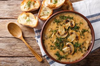 Φτιάξτε την τέλεια μανιταρόσουπα για το φθινόπωρο