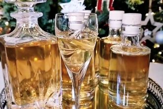 Μανταριντσέλο: Γιορτινό λικέρ μανταρίνι