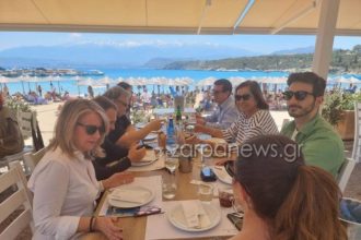 Μπακογιάννη – Βενιζέλος: Τράβηξαν τα βλέμματα σε γνωστή ψαροταβέρνα στα Χανιά