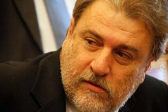 Ασφαλιστικό και συντάξεις: «Να σε κάψω Γιάννη, να σε αλείψω λάδι»