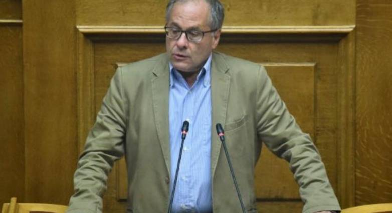 Ή ο γιαλός είναι στραβός, ή η κυβέρνηση της ΝΔ στραβά αρμενίζει