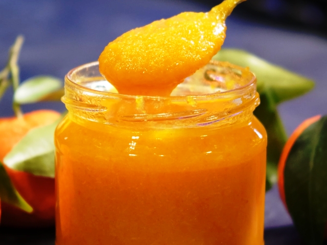 Μαρμελάδα από φλούδες μανταρινιού