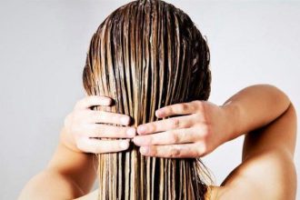 Μάσκα για ανάλαφρα μαλλιά