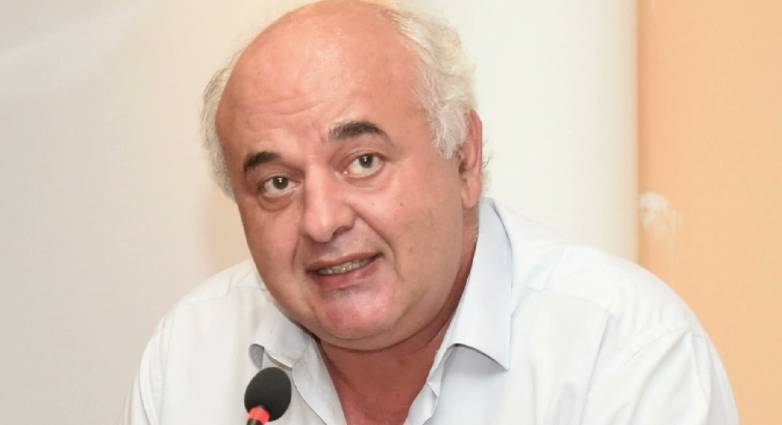 Υποκλοπές: Επιχείρηση συγκάλυψης με πολλαπλές στοχεύσεις