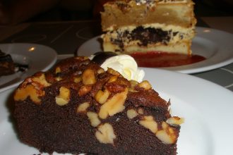 “Μελαχρινή” σιροπιαστή νηστίσιμη