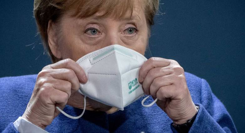 Η Μέρκελ έκανε την πρώτη δόση με AstraZeneca, όχι όμως και τη δεύτερη...