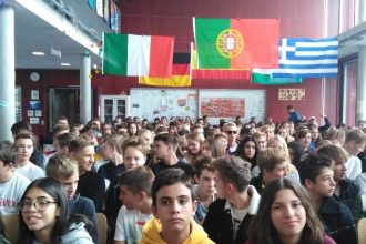 Εκπαιδευτικοί και μαθητές του 13ου Γυμνασίου Πάτρας στη Γερμανία, στo πλαίσιο του Erasmus ΦΩΤΟ