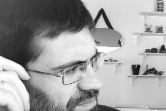 Ένας ύμνος για τους μαθητές των τελευταίων θρανίων