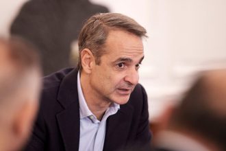 Ο Μητσοτάκης στο Λονδίνο: Τα Γλυπτά του Παρθενώνα και η επενδυτική ατζέντα