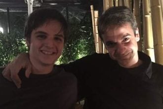 Γιόρτασε τα γενέθλιά του ο Κυριάκος Μητσοτάκης μετά από τον «μαραθώνιο» στο προεδρικό μέγαρο