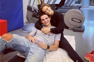 Κωνσταντίνος Μητσοτάκης: Αγκαλιά με την Μαρία Σάκκαρη στην πρώτη τους φωτογραφία