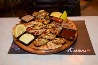 Το mix grill του ΚΗΠΟΥ στο Royal δεν παίζεται!