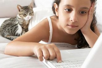 Παιδί και facebook: Τι πρέπει να προσέξετε!