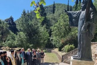 Στο Μνημόσυνο για τον Παλαιών Πατρών Γερμανό ο Δήμαρχος Καλαβρύτων Θανάσης Παπαδόπουλος