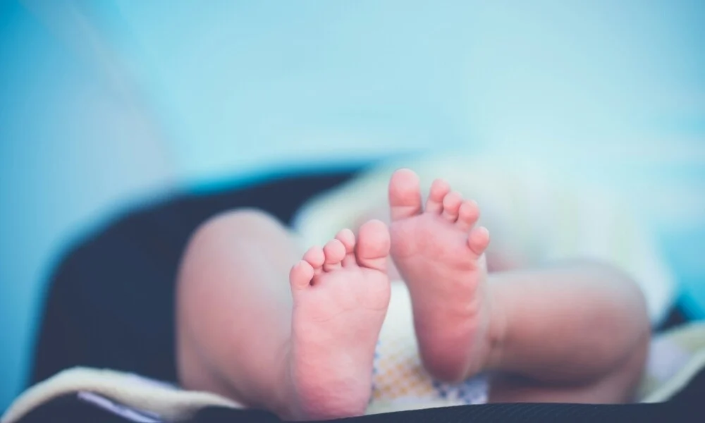 Τα μωρά που τρώνε φιστίκια νωρίς προστατεύονται από αλλεργίες, δείχνει μελέτη