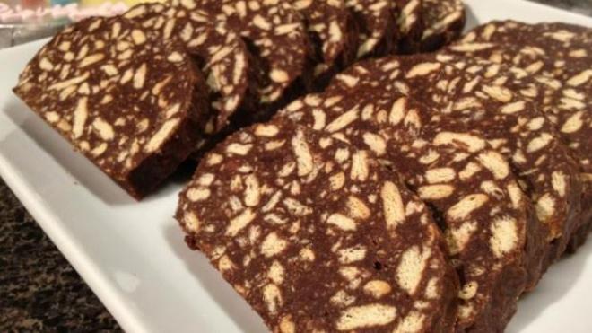 Φτιάξε τον πιο εύκολο κορμό σοκολάτας με το παιδί σου!