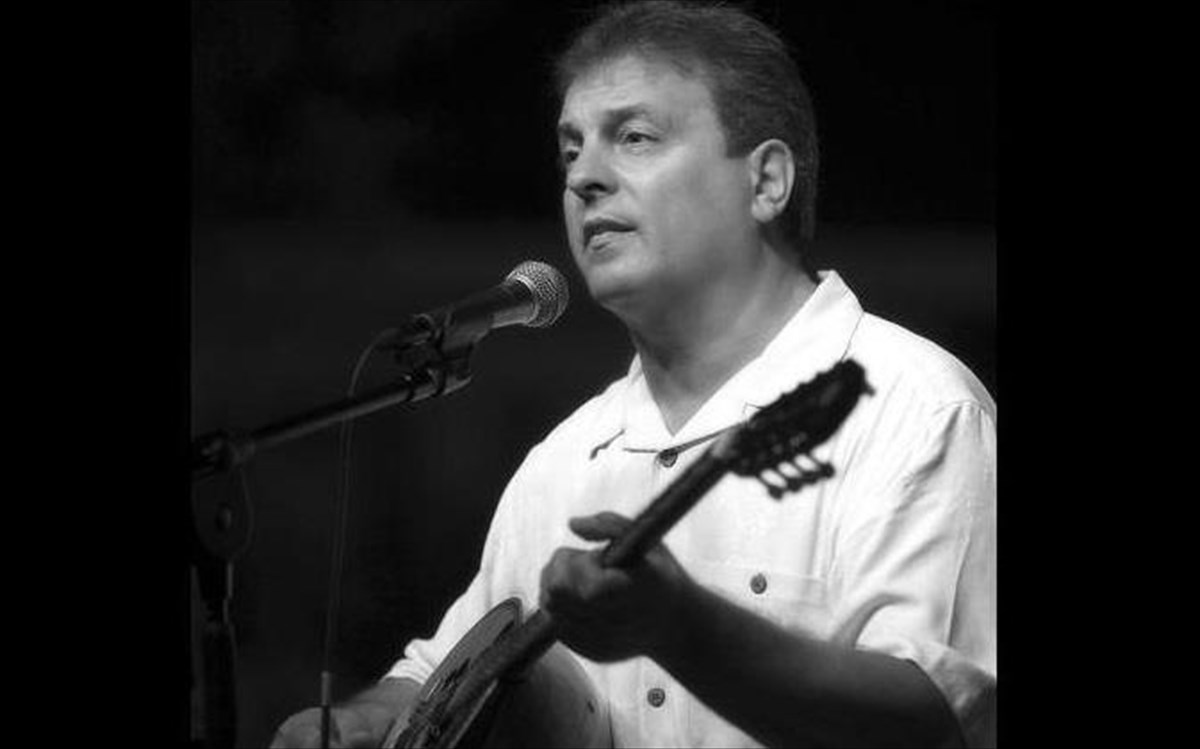 Συναυλία Σπύρου Πολυκανδριώτη στην παραλία της Κάτω Αχαϊας