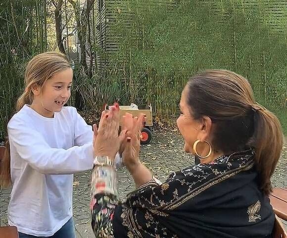 Η Ντόρα και το Ντοράκι για τις ευχές σας!