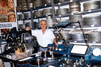 Έφυγε από τη ζωή ο πρωτοπόρος Έλληνας κινηματογραφιστής Νίκος Μπιλιλής