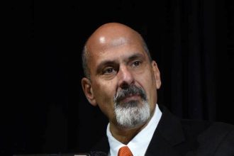 Φωταγώγηση κεντρικών κτιρίων της Περιφέρειας Δυτικής Ελλάδος