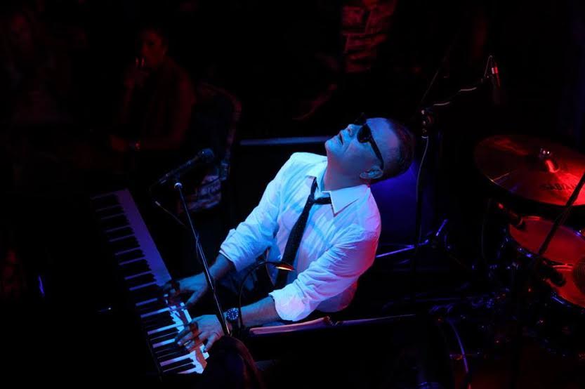 Πάτρα: Ο Ανδρέας Μπονάτσος έρχεται στο Up Stage του Royal