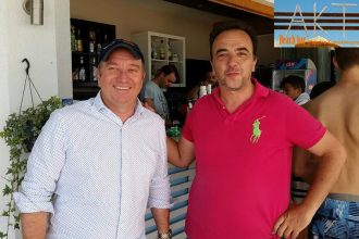 Ο διάσημος σεφ Έκτορας Μποτρίνι στο Akti Cafe-bar Restaurante στον Καστελόκαμπο!