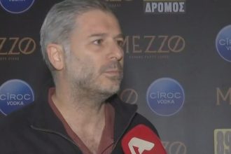 Αλέξανδρος Μπουρδούμης για Brokeback Mountain: Είναι φασιστικό κάποιος να απαιτεί να κατέβει μία παράσταση που μιλάει για αγάπη