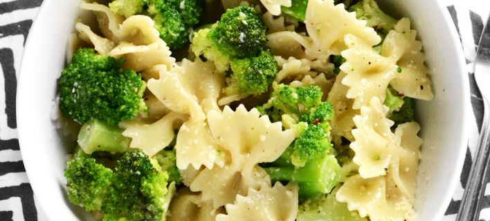 Μακαρόνια με μπρόκολο και μπούκοβο