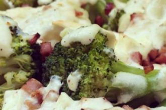 Μπρόκολο και κουνουπίδι, φουρνιστά με μπεσαμέλ