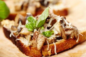 Μπρουσκέτες μανιταριών